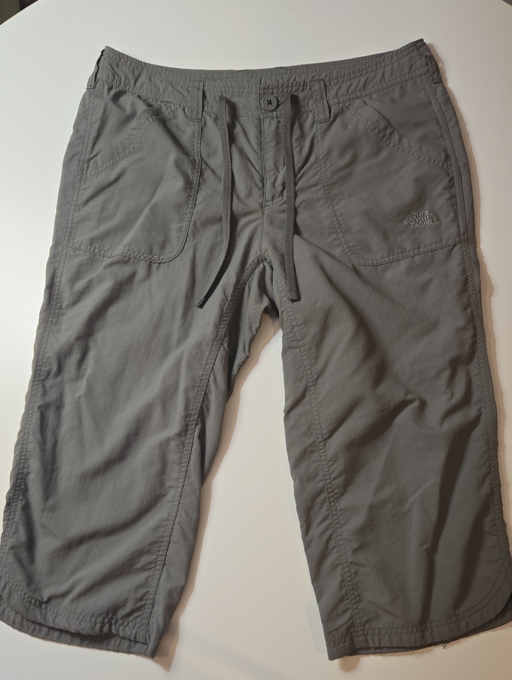 The North Face Women's Charcoal Gray Hiking Capris